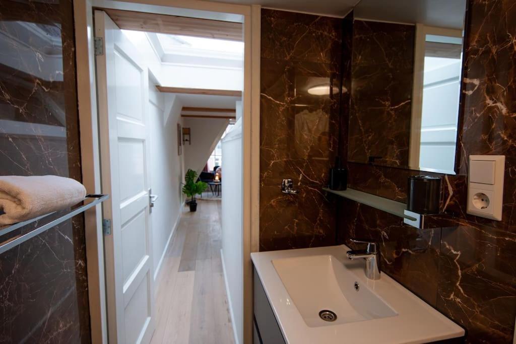 Best Neighbourhood Apartment Amsterdam Exterior photo